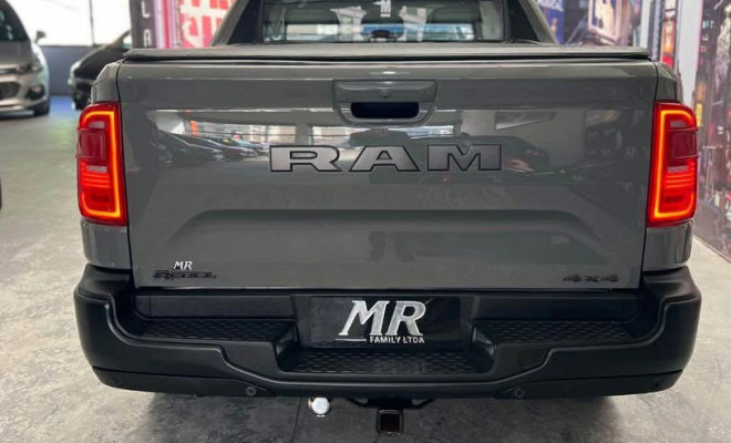 RAM RAMPAGE REBEL 2.0 TB CD 4X4 Diesel Aut. 2024 Diesel-4