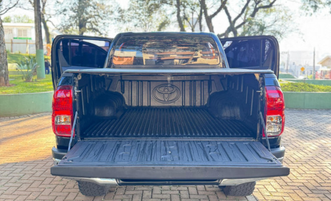 Toyota Hilux CD SRV 4x4 2.8 TDI Diesel Aut. 2021 Diesel-11