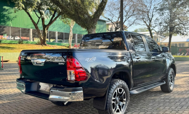 Toyota Hilux CD SRV 4x4 2.8 TDI Diesel Aut. 2021 Diesel-12