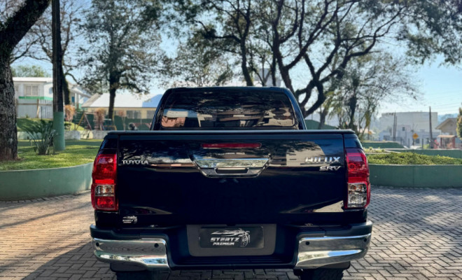 Toyota Hilux CD SRV 4x4 2.8 TDI Diesel Aut. 2021 Diesel-13