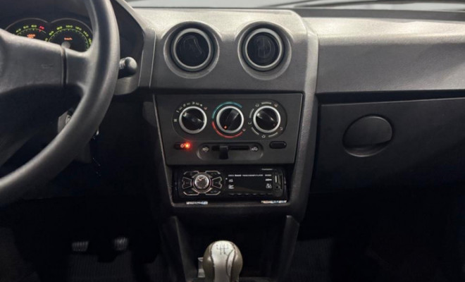 GM - Chevrolet PRISMA  Sed. Maxx/ LT 1.4 8V ECONOF. 4p 2009 Flex-6