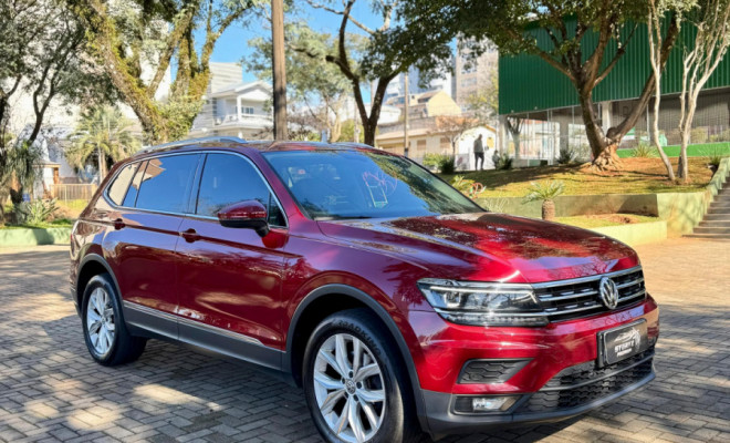 VW - VolksWagen TIGUAN Allspac Comf 250 TSI 1.4 Flex 2018 Flex