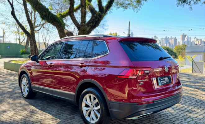 VW - VolksWagen TIGUAN Allspac Comf 250 TSI 1.4 Flex 2018 Flex-12