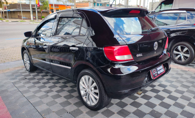 VW - VolksWagen Gol (novo) 1.6 Mi Total Flex 8V 4p 2010 Flex-1