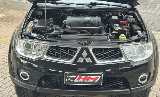Mitsubishi L200 Triton HPE 3.2 CD TB Int.Diesel Aut 2013 Diesel-9