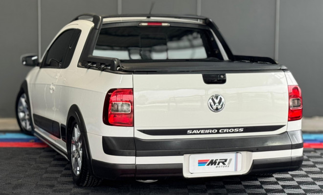 VW - VolksWagen Saveiro CROSS 1.6 Mi Total Flex 8V CE 2011 Flex-1
