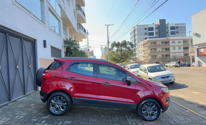Ford EcoSport FREESTYLE 1.6 16V Flex 5p 2013 Flex-2