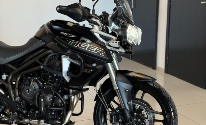 TRIUMPH TIGER 800 XRT 2020 Gasolina-2