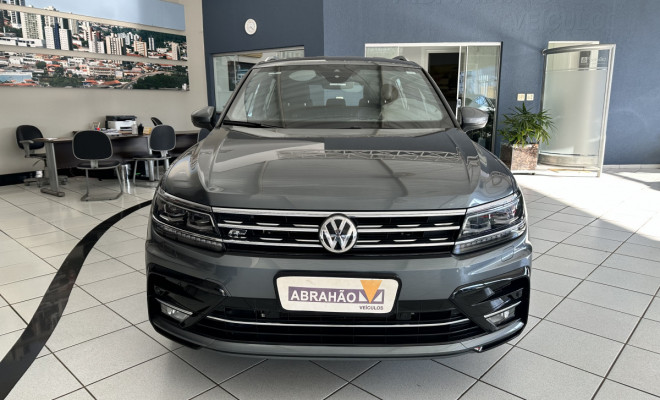 VW - VolksWagen TIGUAN Allspac R-Line 350 TSI 2.0 4x4 2018 Gasolina-1