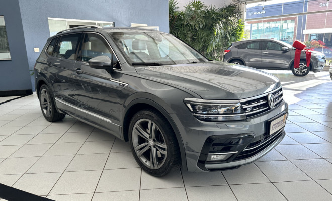 VW - VolksWagen TIGUAN Allspac R-Line 350 TSI 2.0 4x4 2018 Gasolina-0