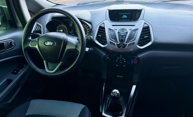 Ford EcoSport SE 1.6 16V Flex 5p Mec. 2015 Flex-10