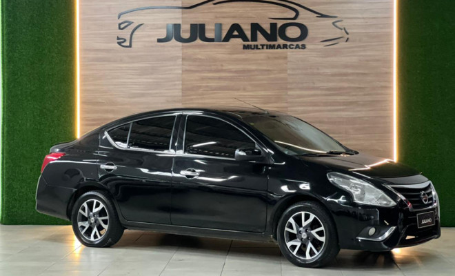 Nissan VERSA SL 1.6 16V FlexStart 4p Aut. 2017 Flex