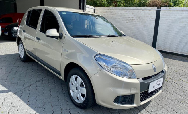 Renault SANDERO Expression 1.6 8V - 2012