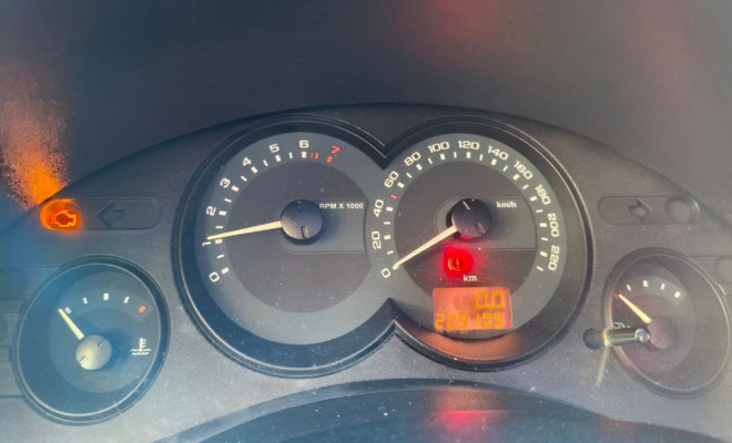 GM - Chevrolet Classic Life/LS 1.0 VHC FlexP. 4p 2011 Flex-15