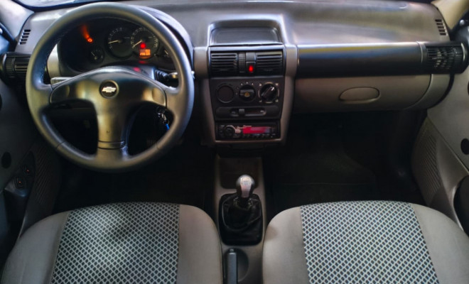 GM - Chevrolet Classic Life/LS 1.0 VHC FlexP. 4p 2011 Flex-12