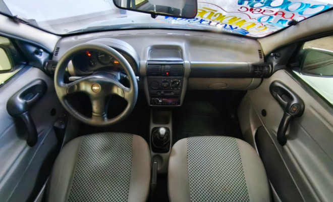 GM - Chevrolet Classic Life/LS 1.0 VHC FlexP. 4p 2011 Flex-11