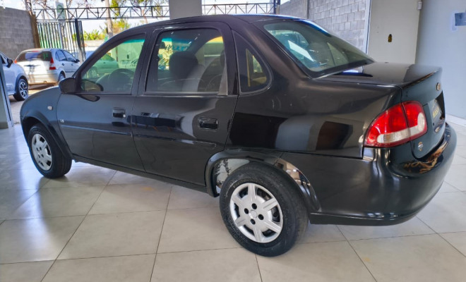 GM - Chevrolet Classic Life/LS 1.0 VHC FlexP. 4p 2011 Flex-5