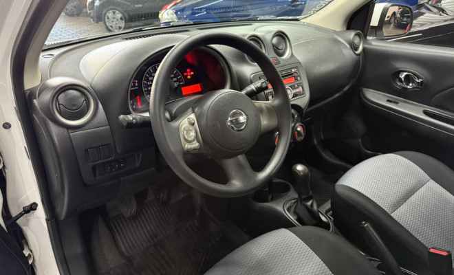 Nissan MARCH SV 1.6 16V Flex Fuel 2014 Flex-6