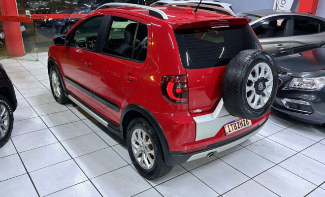 VW - VolksWagen CROSSFOX 1.6 Mi Total Flex 8V 5p 2013 Flex-4