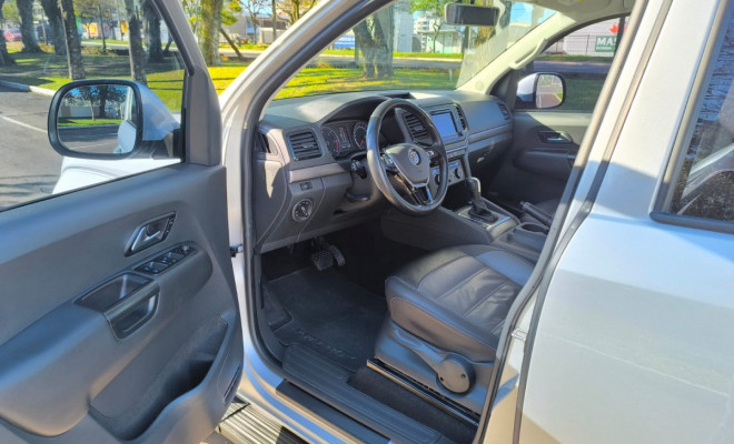 AMAROK COMFORTLINE 2.0 TDi 4X4 AUT.-2