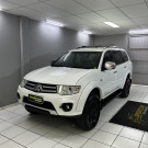 Mitsubishi Pajero DAKAR 3.2 4x4 T.I. Dies. 5p Aut. 2015 Diesel-0