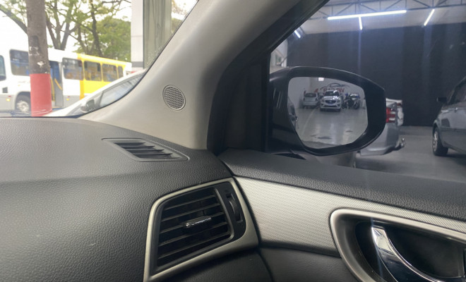 Nissan Sentra SL 2.0/ 2.0 Flex Fuel 16V Aut. 2014 Flex-12