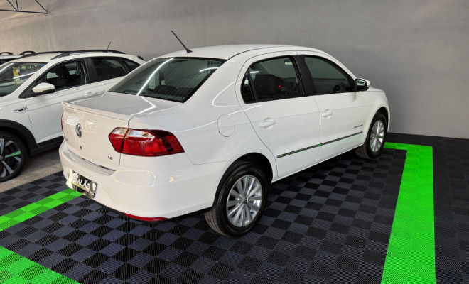 VW - VolksWagen VOYAGE 1.6/1.6 City  Mi Total Flex 8V 4p 2013 Flex-2