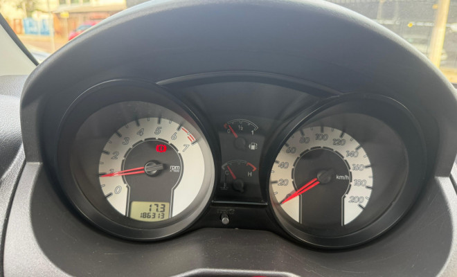 Ford Fiesta Sedan 1.0 8V Flex 4p 2009 Flex-7