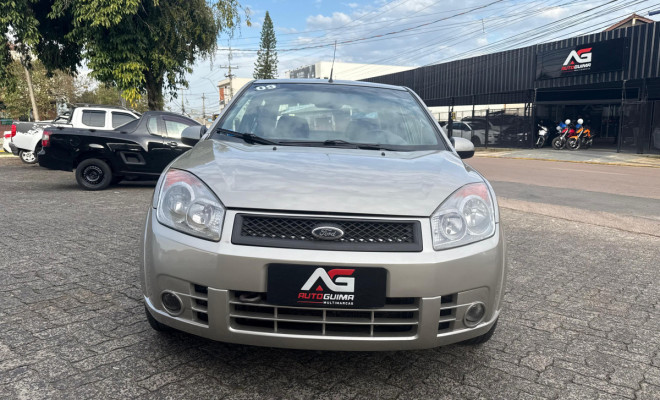Ford Fiesta Sedan 1.0 8V Flex 4p 2009 Flex-0