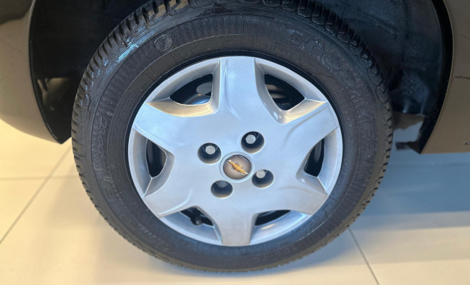 GM - Chevrolet Celta Spirit/ LT 1.0 MPFI 8V FlexP. 5p 2014 Flex-8