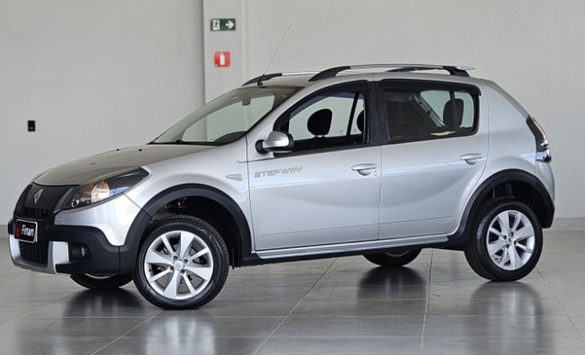Renault SANDERO STEPWAY Hi-Flex 1.6 16V 5p Aut. 2014 Flex