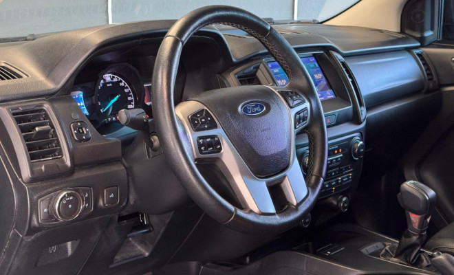 Ford Ranger XLS 2.2 4x2 CD Diesel Aut. 2022 Diesel-0