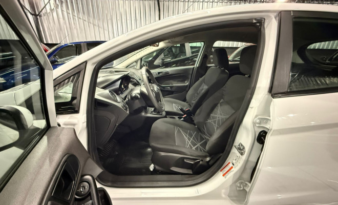 Ford Fiesta 1.5 16V Flex Mec. 5p 2014 Flex-9