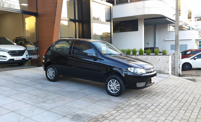 Fiat Palio 1.0 Celebr. ECONOMY F.Flex 8V 2p 2010 Flex