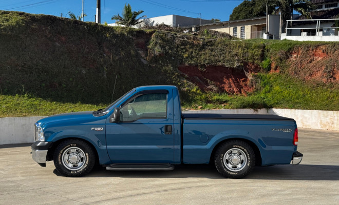 F-250 XLT-L 4.2 MWM Diesel 2000 – Exclusividade, potência e estilo em um só projeto!-22