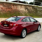 CRUZE LT 1.4 Turbo Automático 2018 – Conforto, tecnologia e estilo em um só sedan!