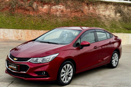 CRUZE LT 1.4 Turbo Automático 2018 – Conforto, tecnologia e estilo em um só sedan!
