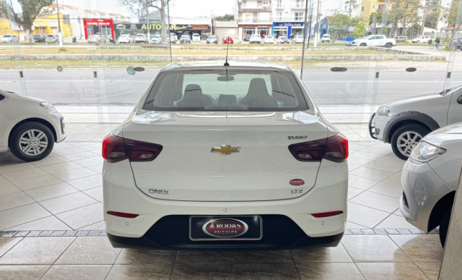 GM - Chevrolet ONIX SEDAN Plus LTZ 1.0 12V TB Flex Mec. 2021 Flex-1