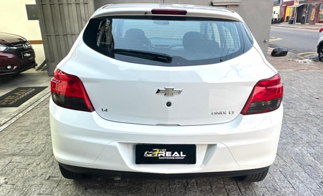 GM - Chevrolet ONIX HATCH LT 1.4 8V FlexPower 5p Mec. 2014 Flex-0