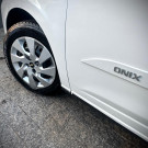 GM - Chevrolet ONIX HATCH LT 1.4 8V FlexPower 5p Mec. 2014 Flex-5