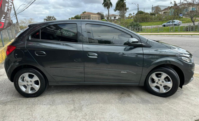 GM ONIX LT 1.4 8V FlexPower - 2019-1