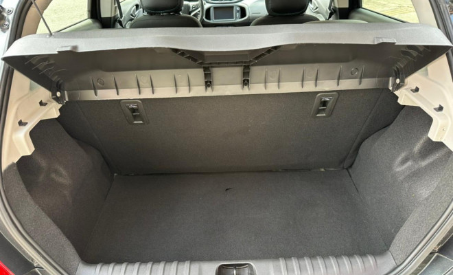 GM ONIX LT 1.4 8V FlexPower - 2019-7