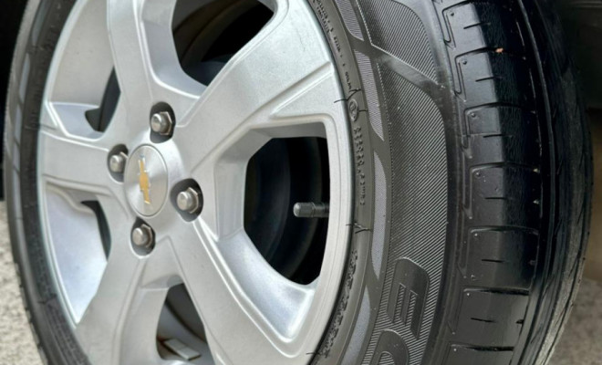 GM ONIX LT 1.4 8V FlexPower - 2019-6