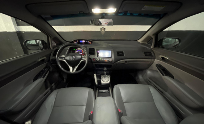 Honda Civic Sed. LXL/ LXL SE 1.8 Flex 16V Aut. 2010 Flex-7
