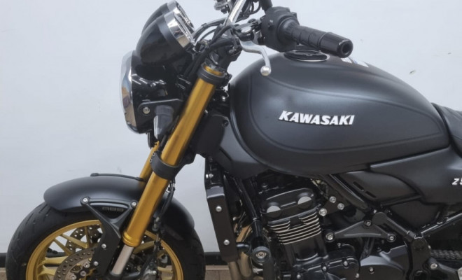 KAWASAKI Z 900 RS R Edition 2025 Gasolina-7