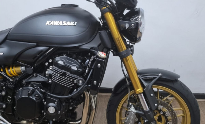 KAWASAKI Z 900 RS R Edition 2025 Gasolina-6