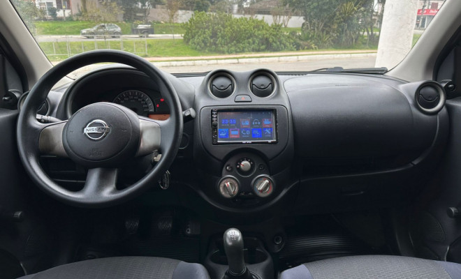 Nissan MARCH 1.0 Flex Fuel - 2012-10