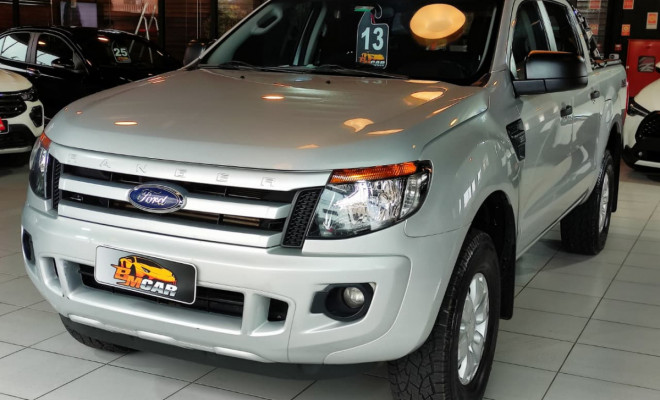 Ford Ranger XLS 2.2 4x4 CD Diesel Mec. 2013 Diesel-0