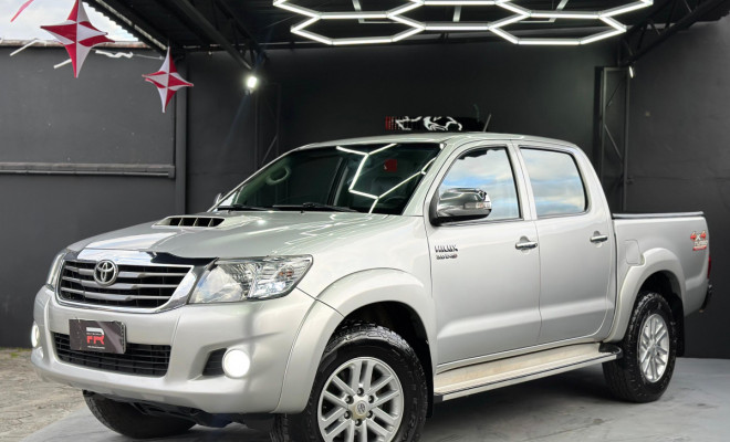 Toyota Hilux CD SRV D4-D 4x4 3.0  TDI Dies 2013 Diesel-1