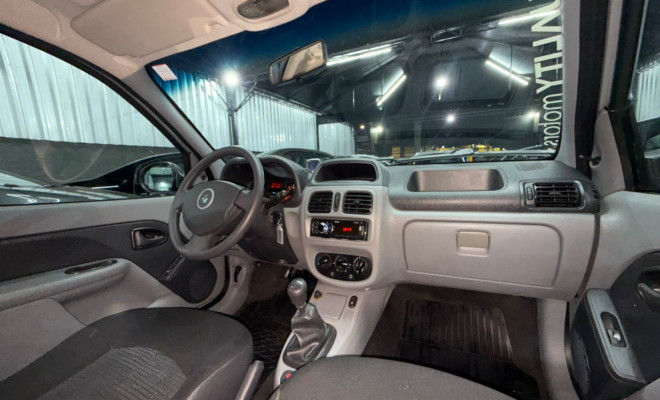 Renault Clio Hi-Flex 1.0 16V 5p 2012 Flex-8